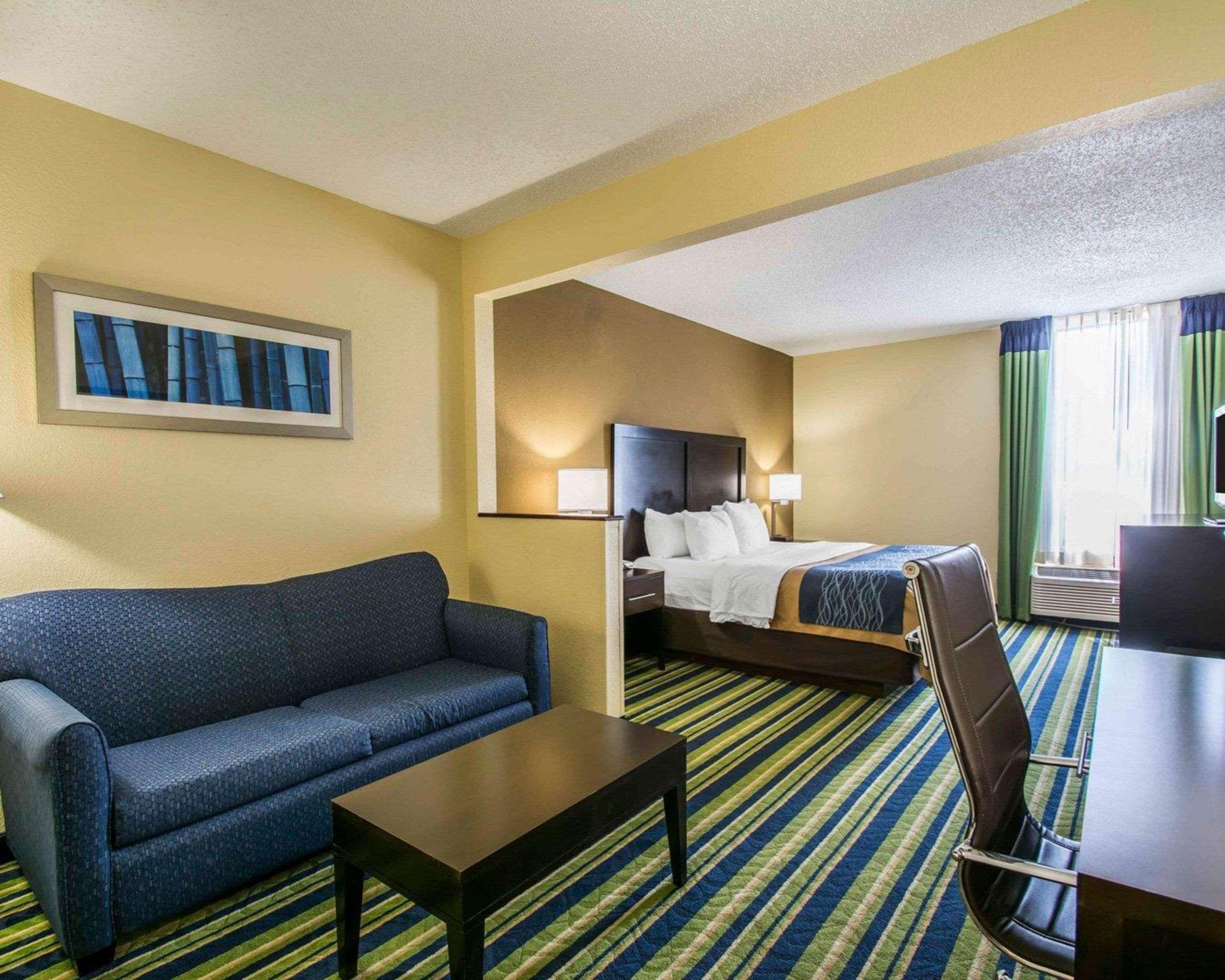 Comfort Inn & Suites Lantana - West Palm Beach South Екстер'єр фото
