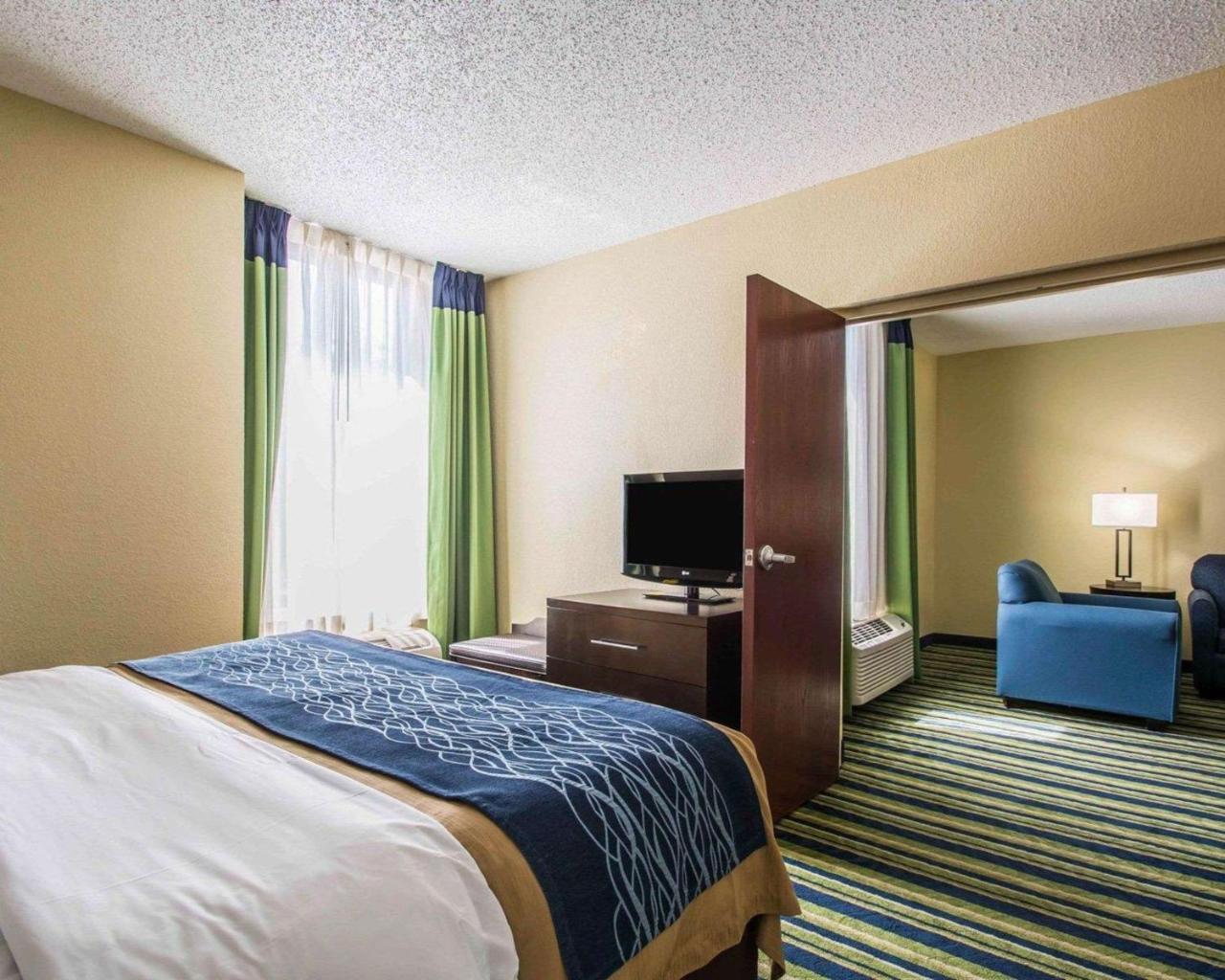 Comfort Inn & Suites Lantana - West Palm Beach South Екстер'єр фото