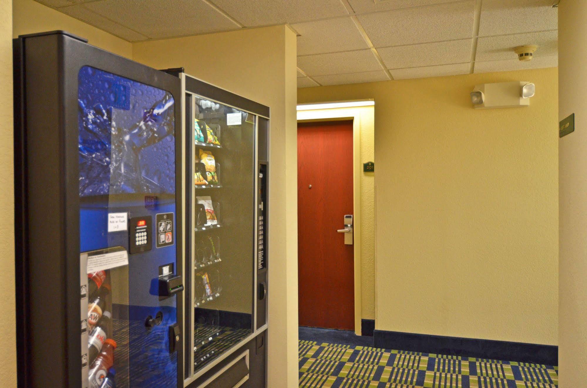 Comfort Inn & Suites Lantana - West Palm Beach South Екстер'єр фото